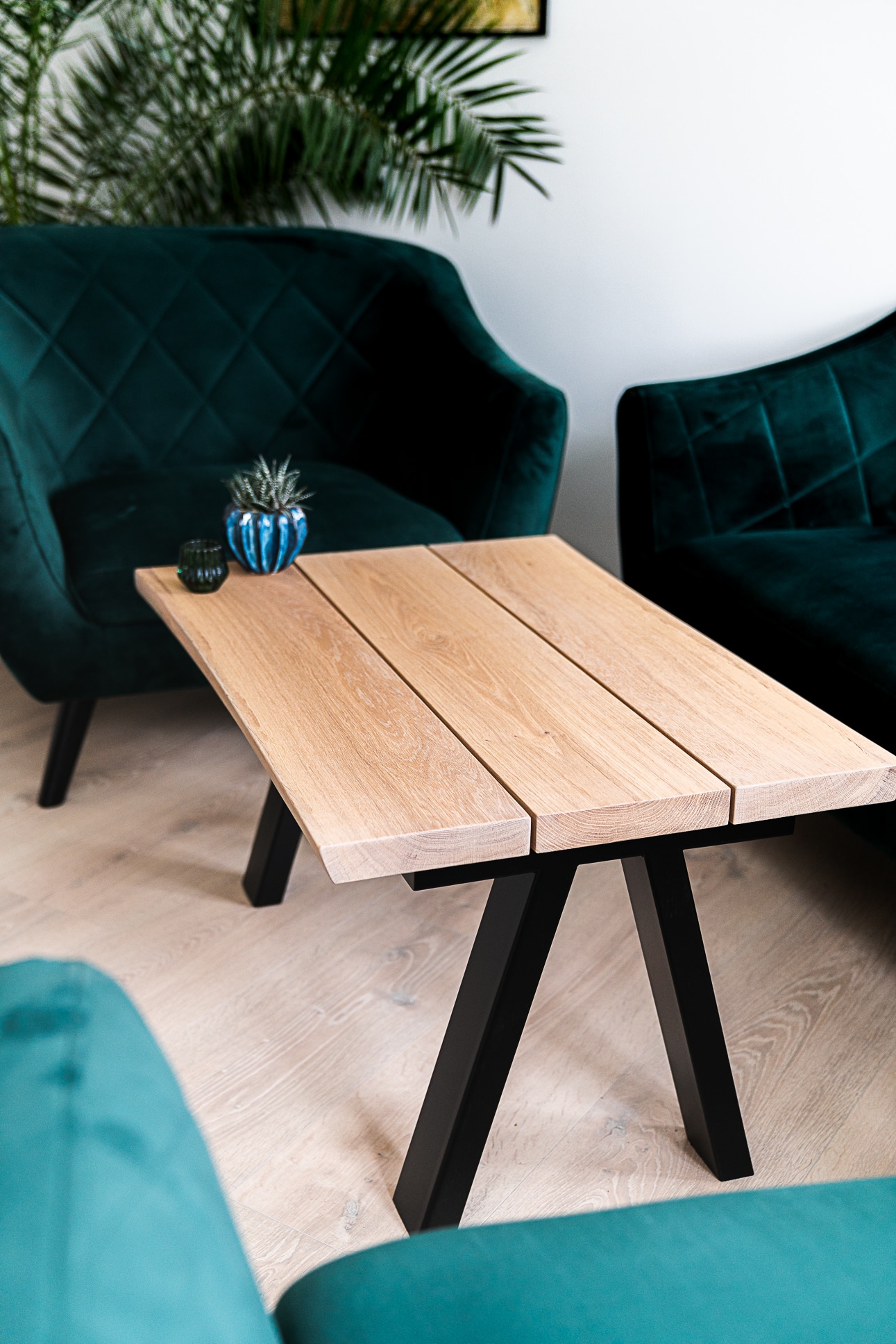 jord vold døråbning Frigg - Planke sofabord i lys eg - Designet til dit hjem → Naturplank