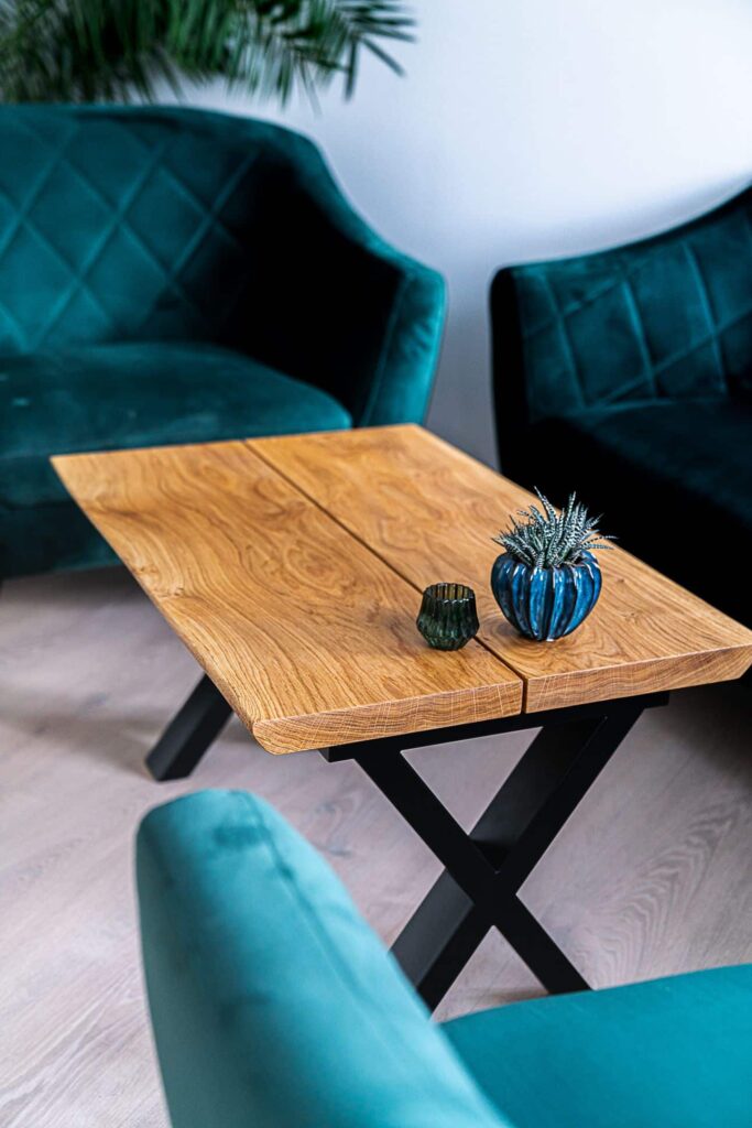 Post Fest temperament Ravna - Planke sofabord i eg - Designet til dit hjem → Naturplank