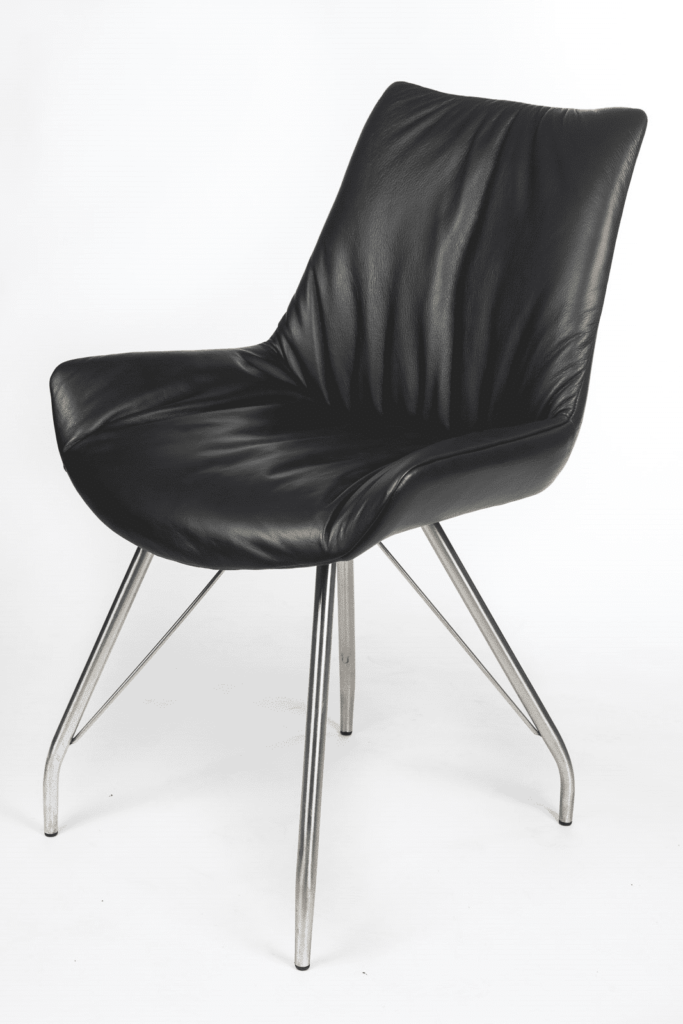 Anmelder Vejnavn Decode Stol til spisebordet - Lone sort læderstol Flere typer → Naturplank